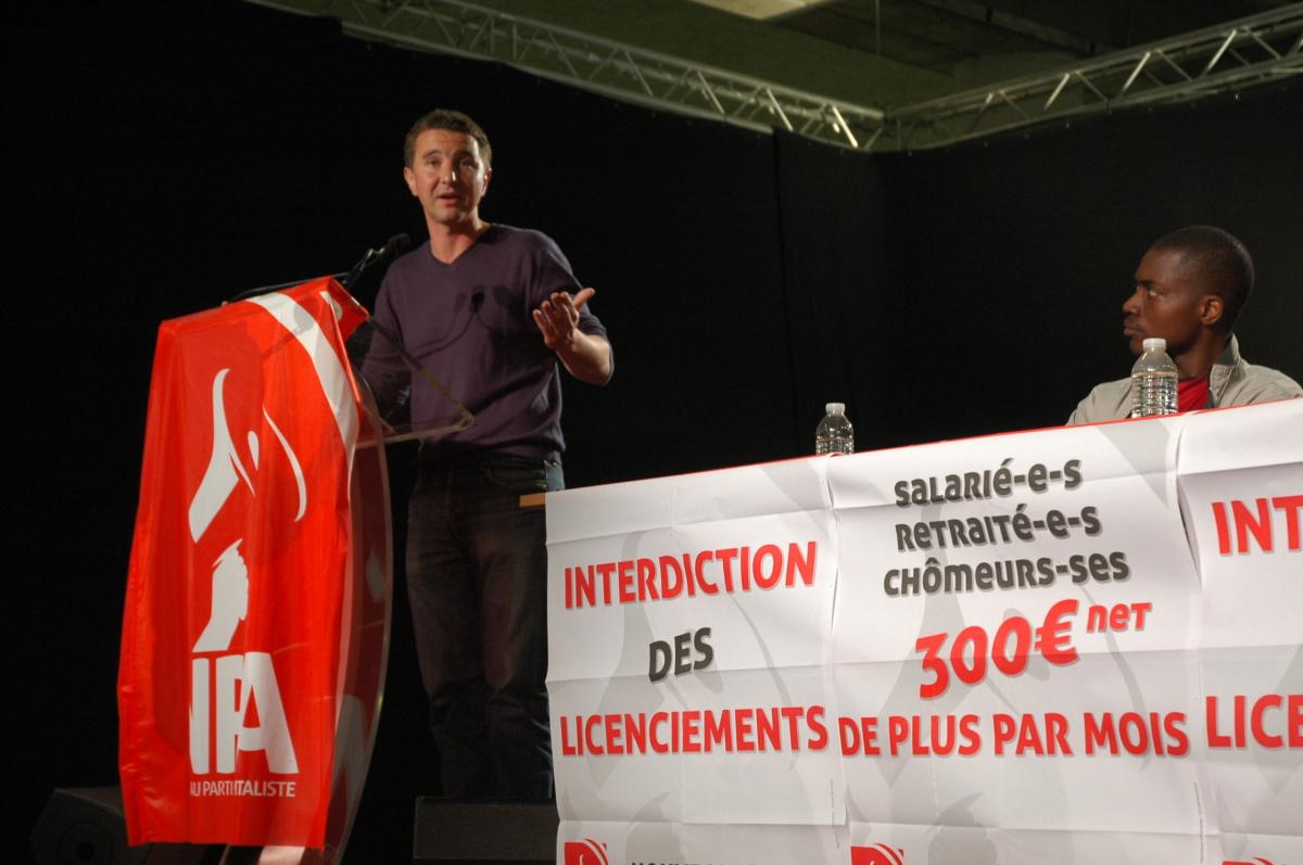 tribune O Besancenot Montreuil