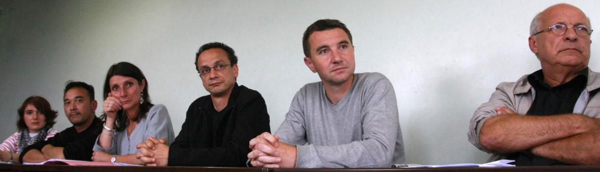 la délégation du NPA avec de gauche à droite:Laurence Lyonnais, Christian Nguyen, Christine Poupin, Omar Slaouti, Olivier Besancenot, Raoul Marc Jennar