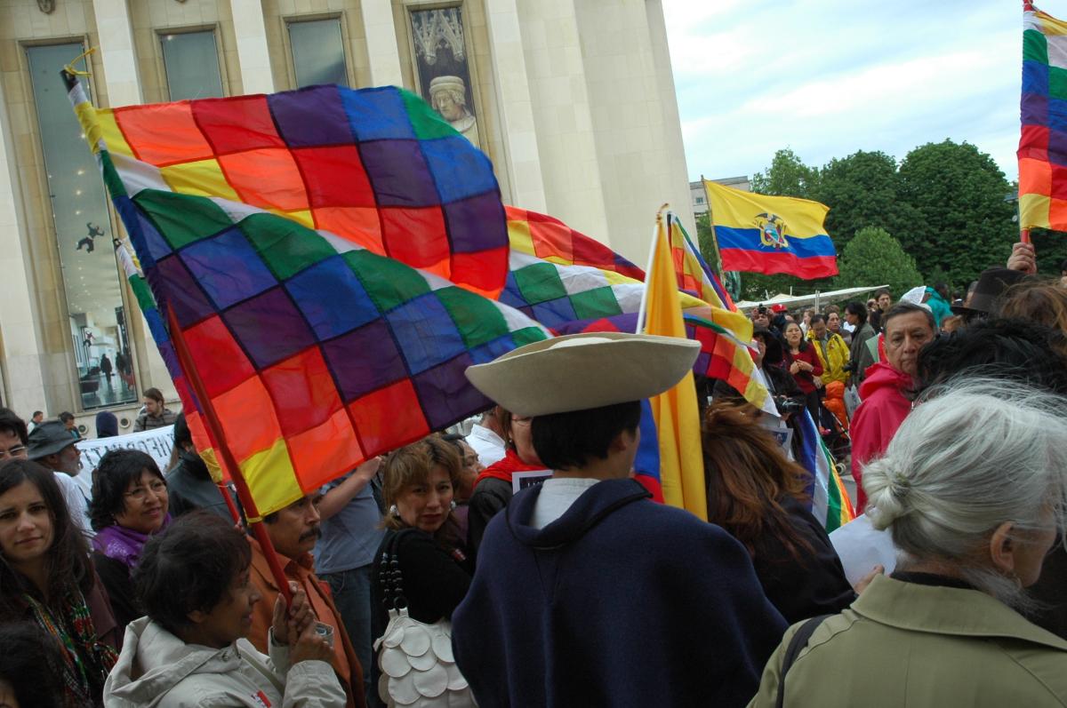 Parvis des droits de l'homme Paris Arrêt de la répression du Président Alan Garcia