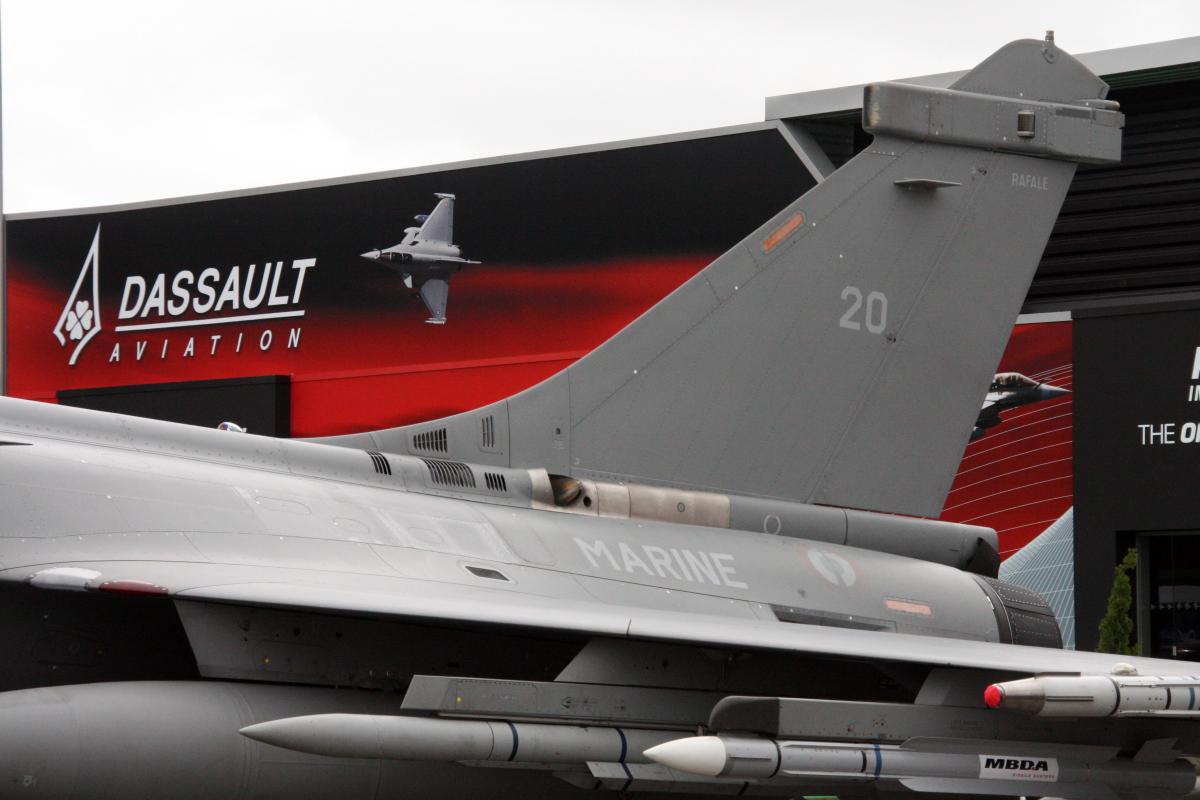 Avion de chasse Rafale, sur le stand de Dassault