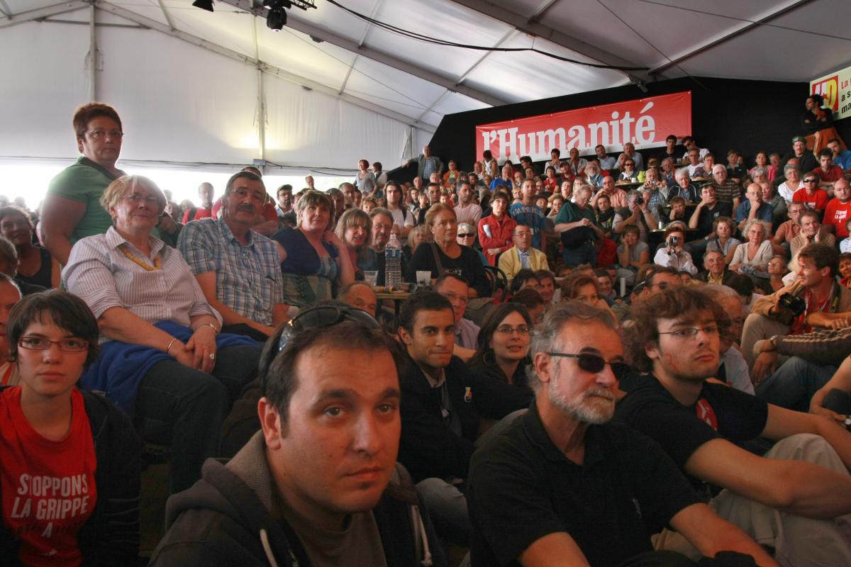 Le public nombreux dans l'Agora de l'Humanité