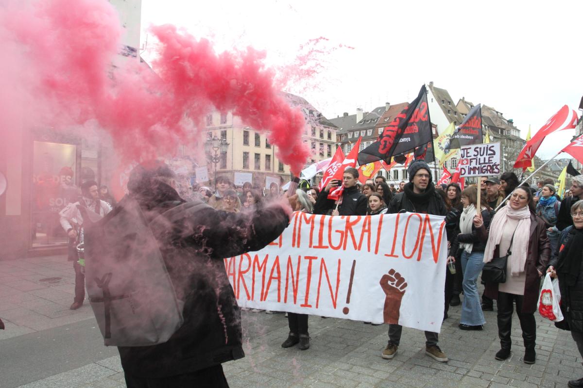 Manifestation contre la loi Darmanin et prise de parole de soutien pour dénoncer la répression en Iran