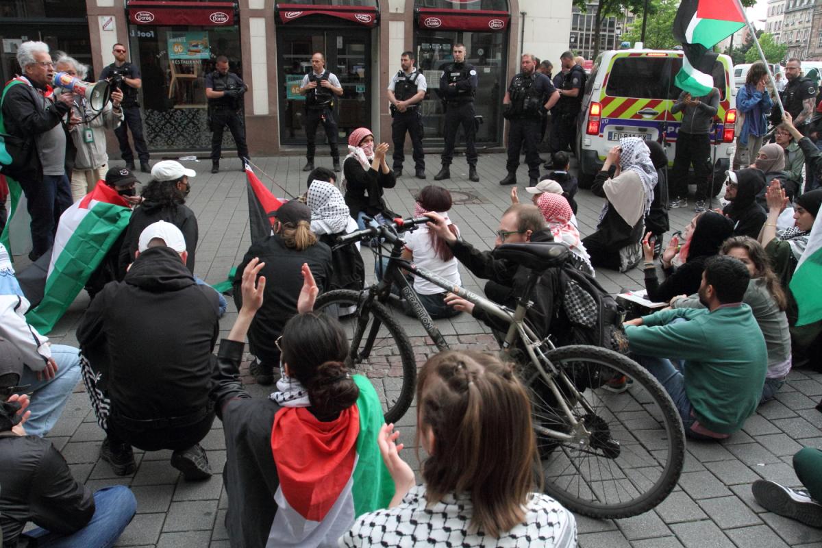 Manifestation pour commémorer  la  Nakhba et répression policière
