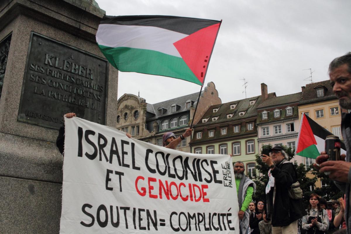 Rassemblement pour dénoncer le crime de l'armée israélienne perpétré à Rafah