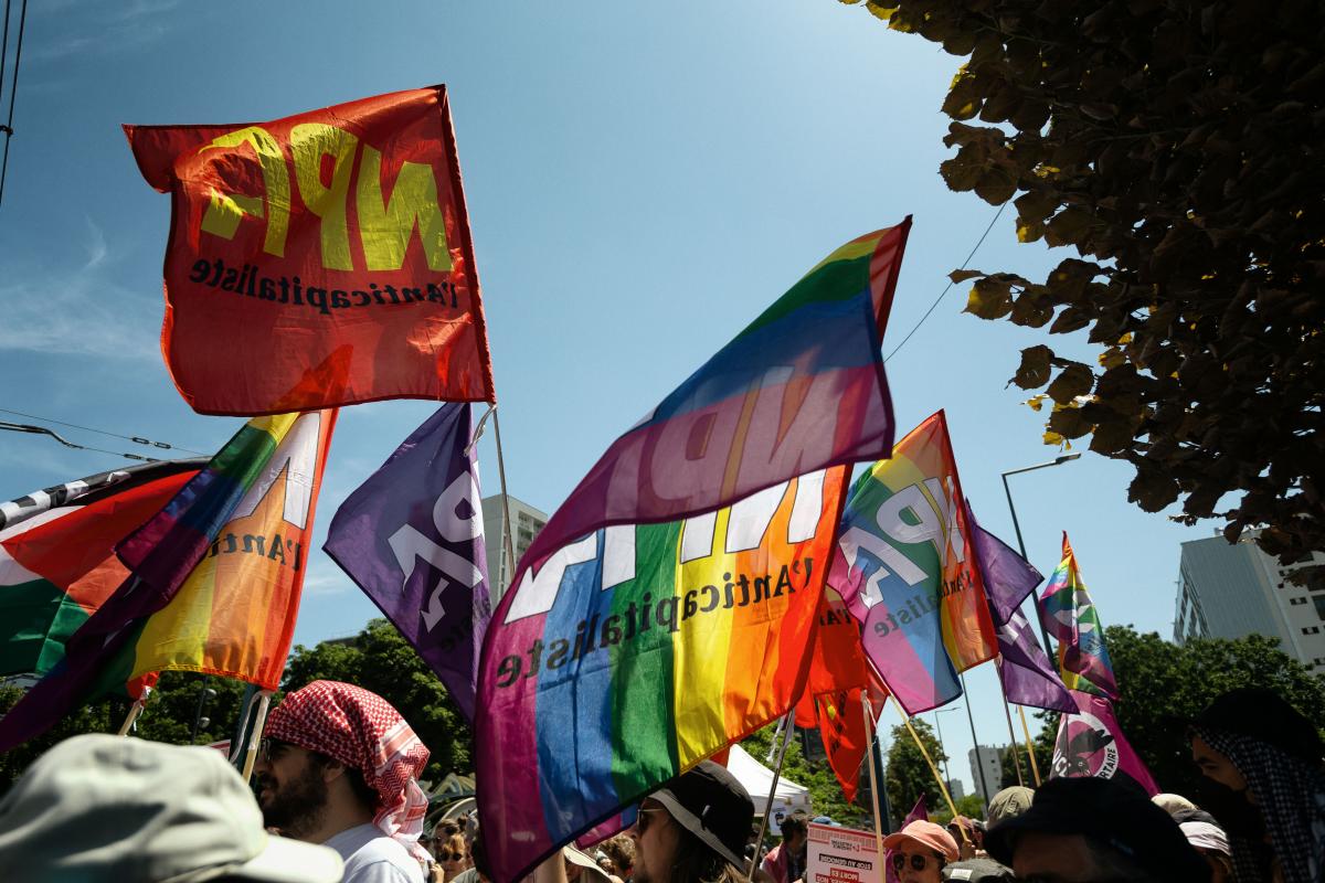 FRANCE - SOCIAL - DEMONSTRATION AGAINST THE PARIS AIR SHOW