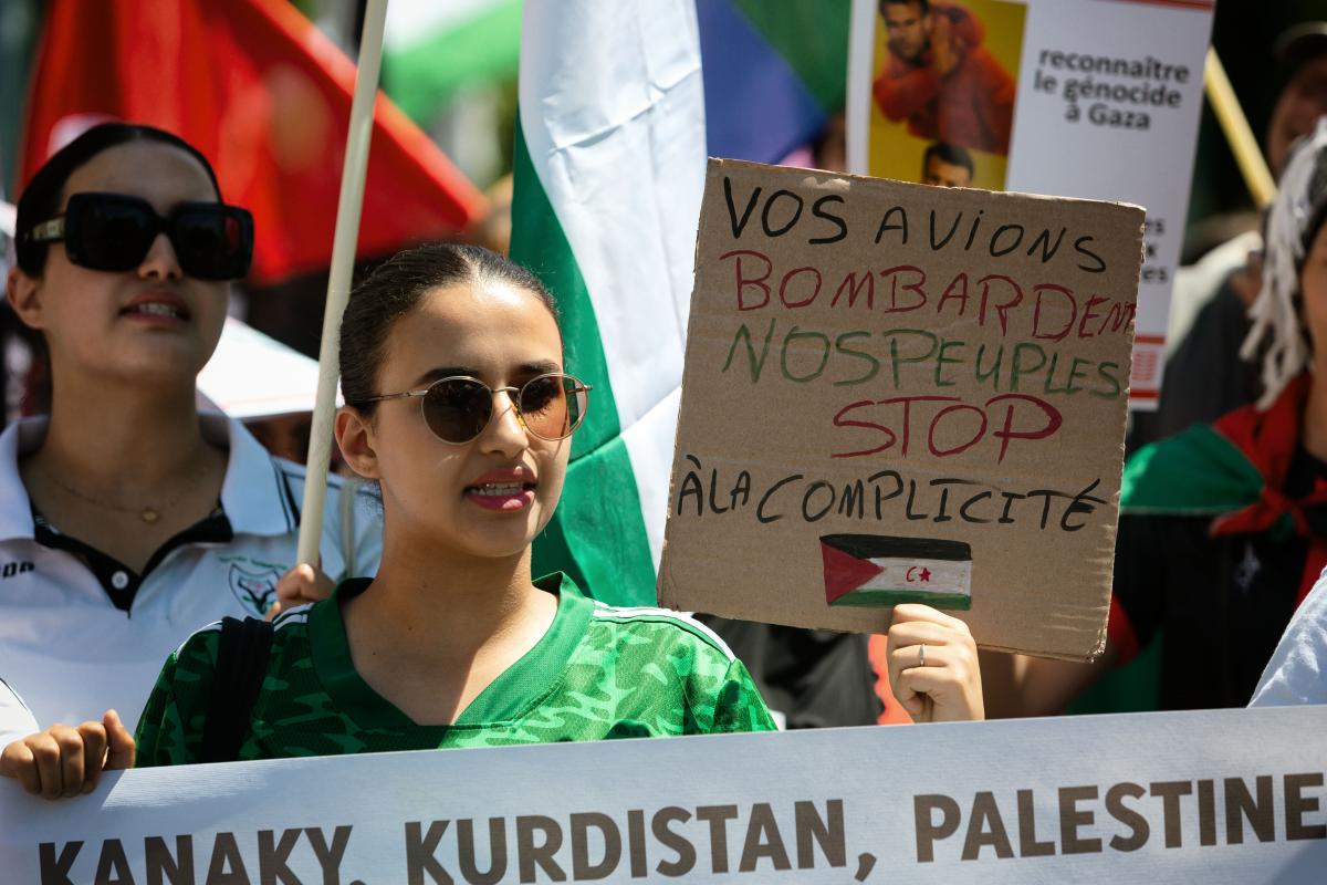 FRANCE - SOCIAL - DEMONSTRATION AGAINST THE PARIS AIR SHOW