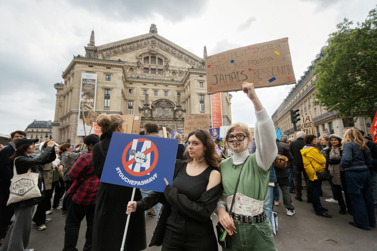 FRANCE - SOCIAL - RALLY AGAINST THE USE OF AI IN DUBBING