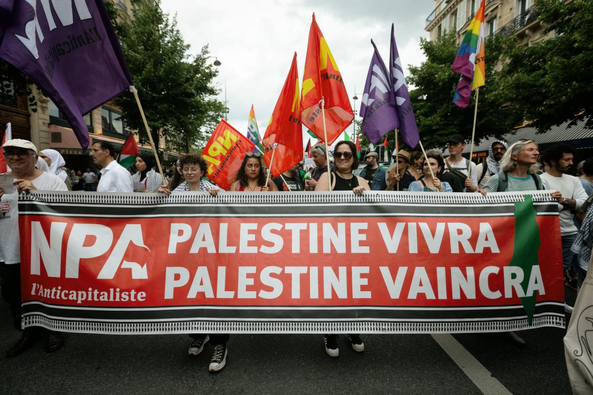 FRANCE - SOCIAL - DEMONSTRATION IN SUPPORT OF PALESTINIAN PEOPLE