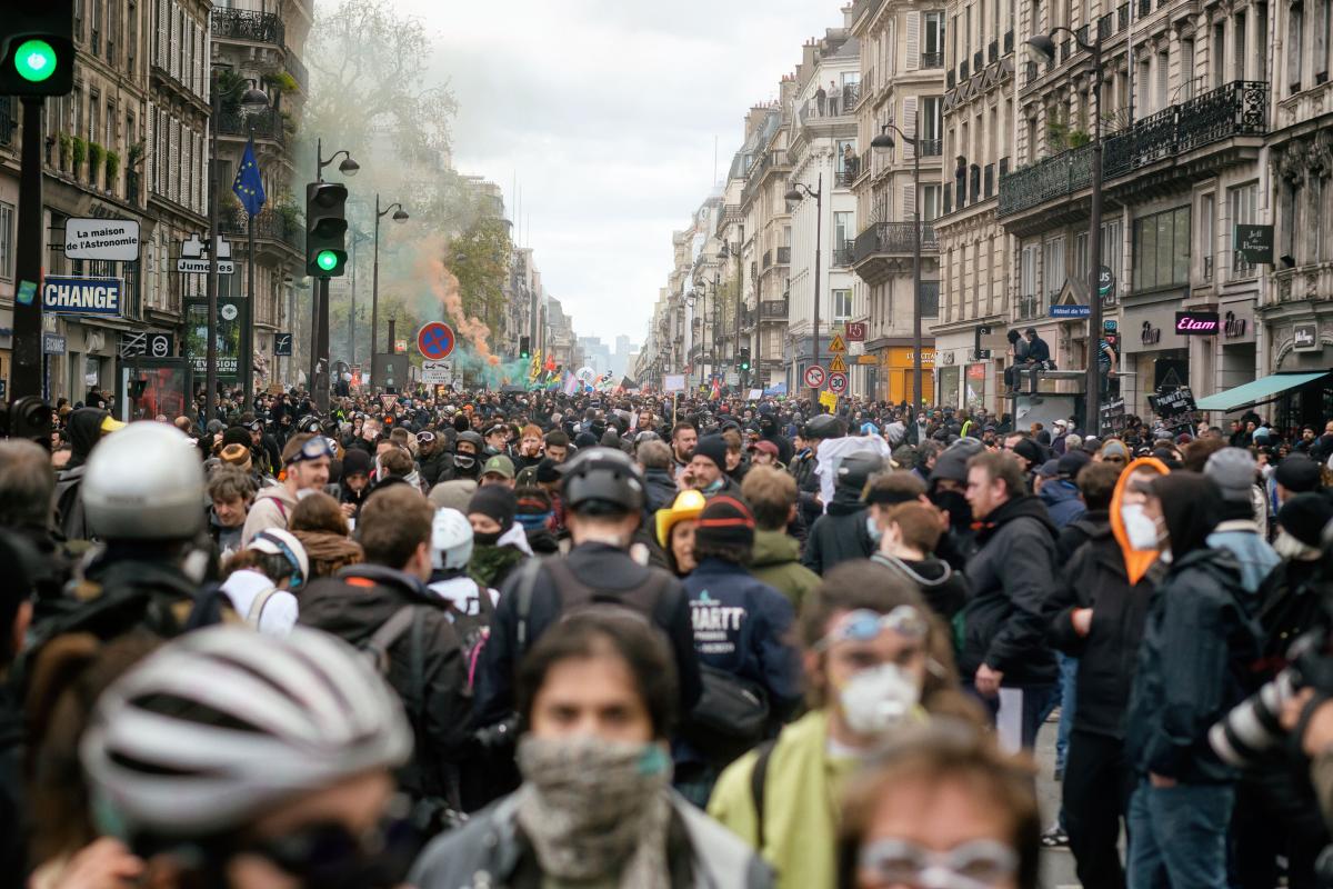 FRANCE - SOCIAL - 12TH INTERUNION DEMONSTRATION AGAINST PENSION REFORM