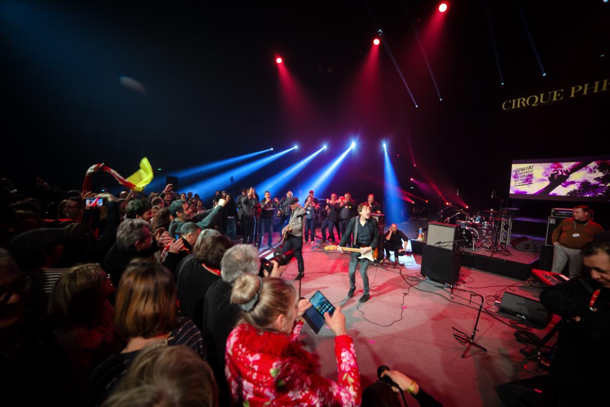FRANCE - SOCIAL - LABOUR - CULTURE - CONCERT IN SUPPORT OF STRIKE WORKERS AT CIRQUE PHENIX