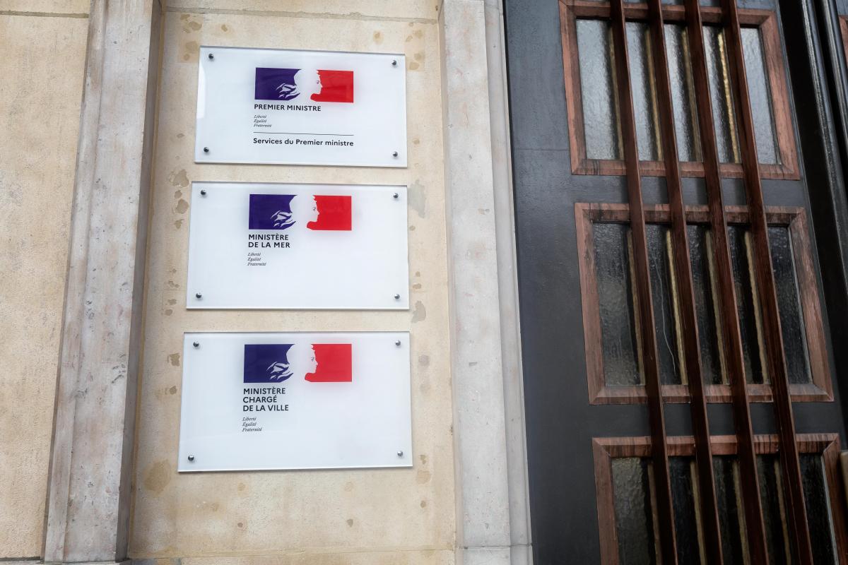 FRANCE - PARIS ILLUSTRATIONS
