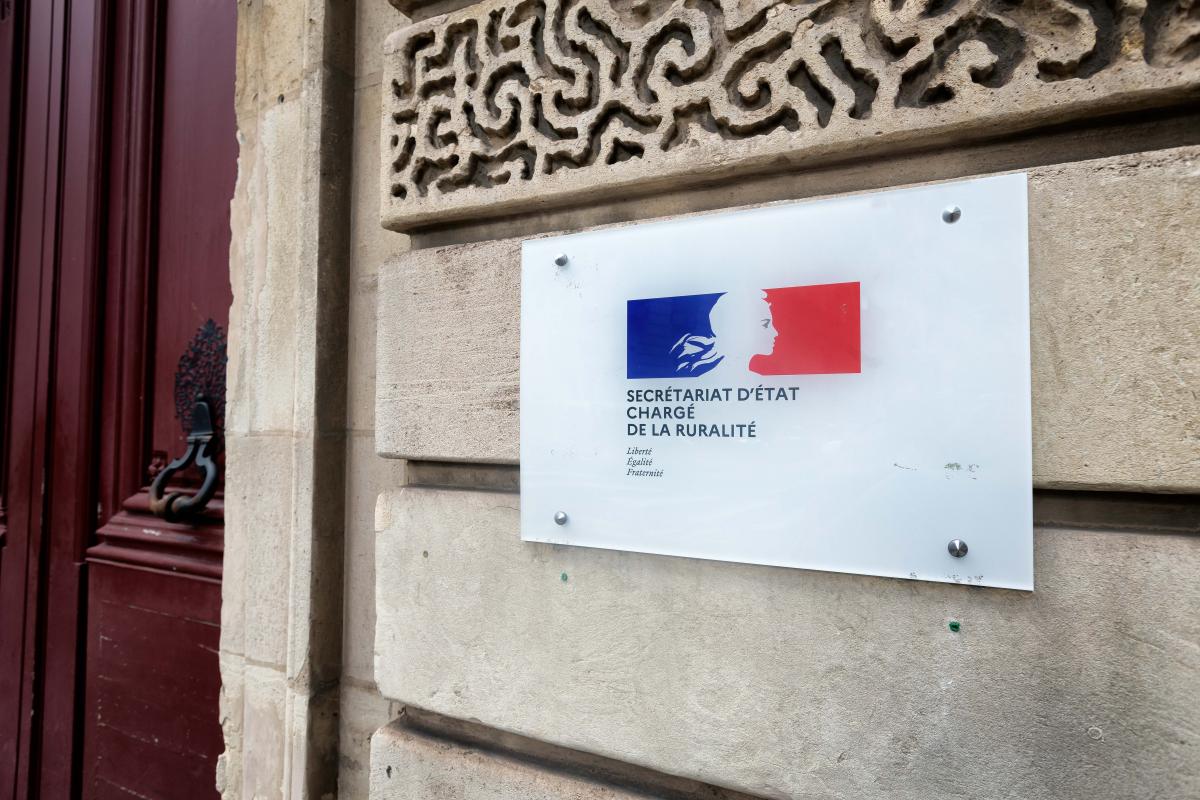 FRANCE - PARIS ILLUSTRATIONS