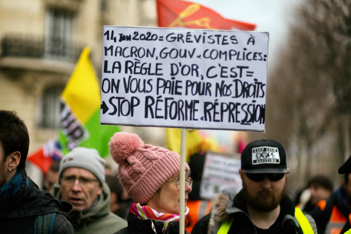 FRANCE - POLITICS - SOCIAL - DEMO - LOCAL DEMONSTRATION AGAINST PENSION REFORM IN PARIS