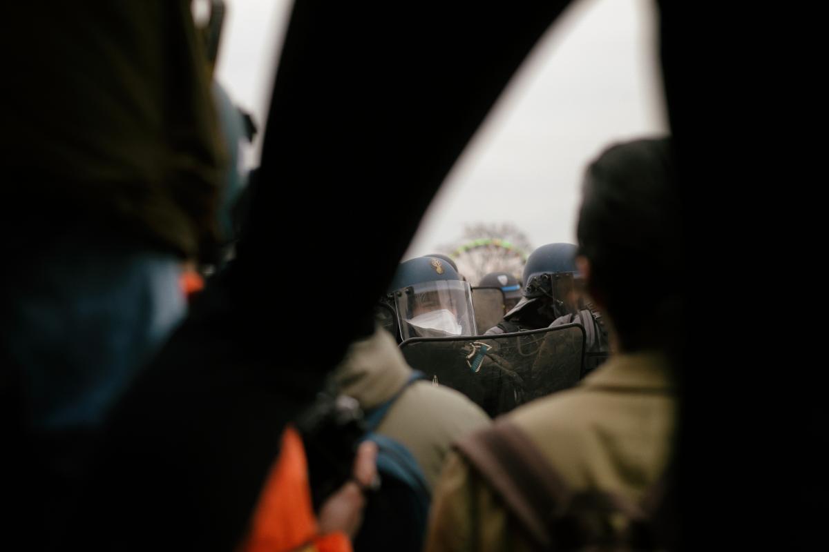 La gendarmerie empêche la manifestation de continuer