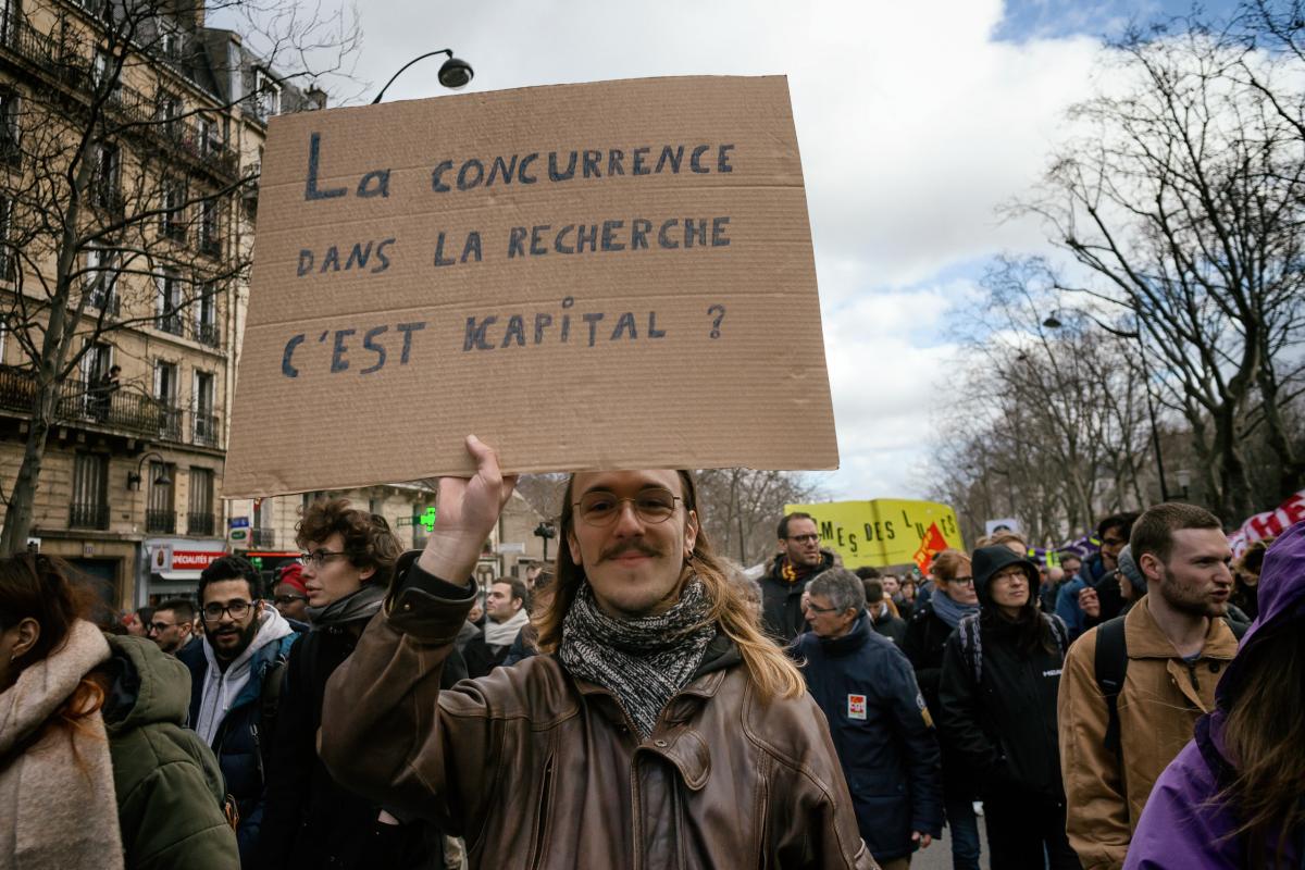 FRANCE - POLITICS - SOCIAL - DEMO - 8TH NATIONAL STRIKE AGAINST PENSION REFORM