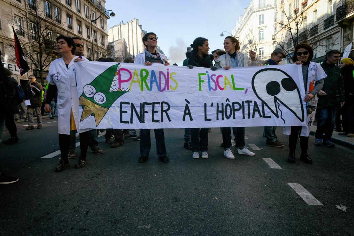 FRANCE - POLITICS - SOCIAL - DEMO - 9TH NATIONAL STRIKE AGAINST PENSION REFORM