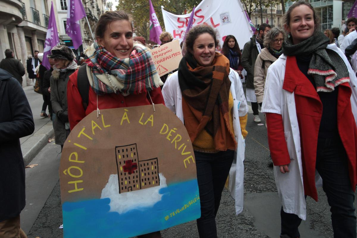 L'hôpital à la dérive